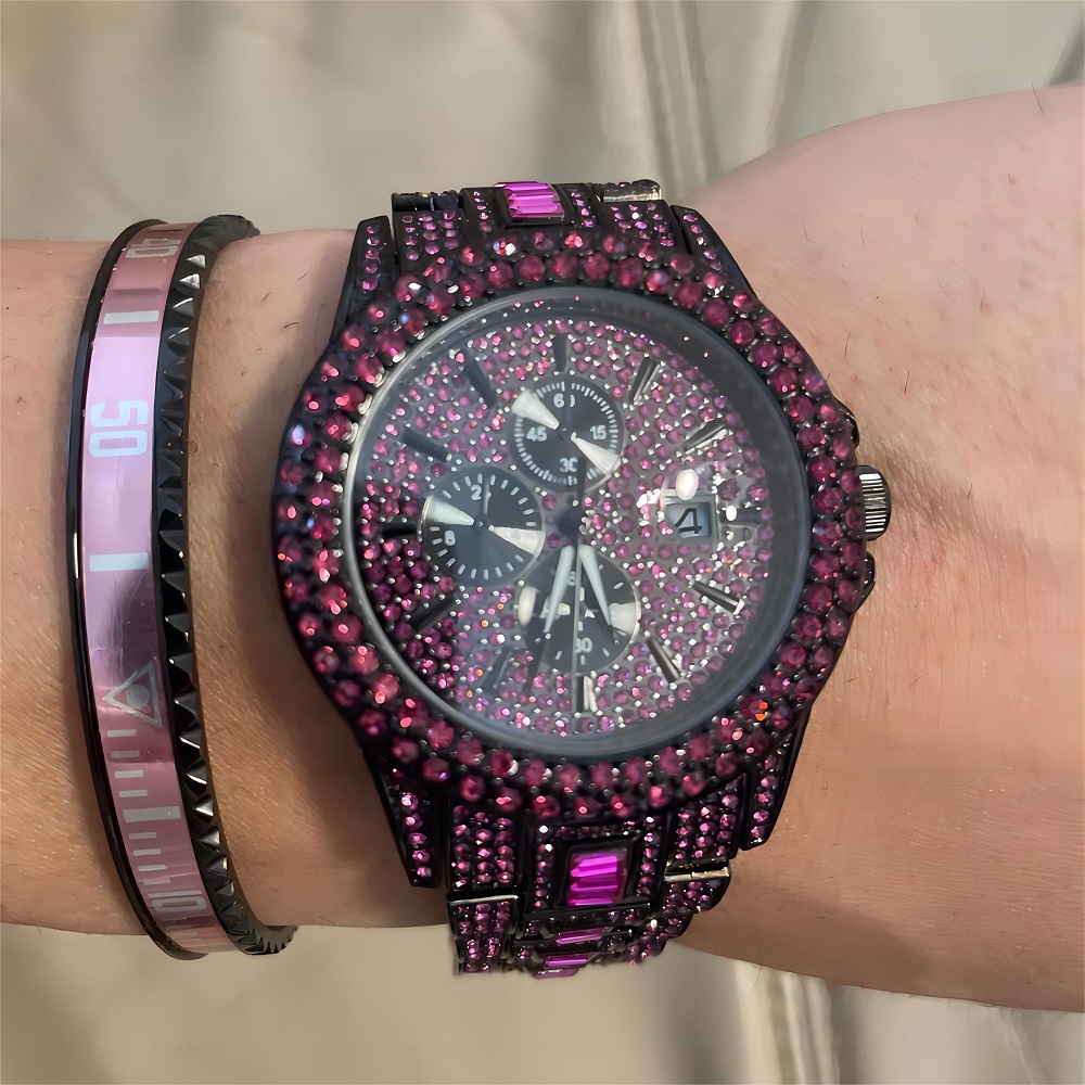 Лидер продаж, часы с красным л – обзор и цена Luxury Watch Iceberg